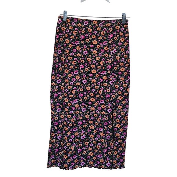 H&M Dresses & Skirts - Black Floral Midi Skirt flowercore fairycore beach nautical cottagecore